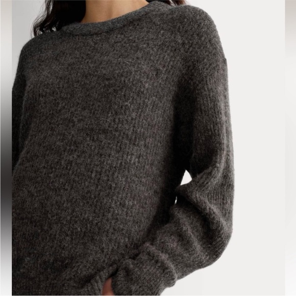 Everlane Alpaca Crew Sweater Size Small In Gray - Picture 3 of 13